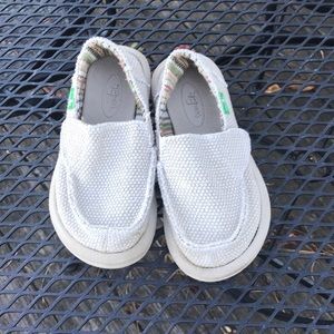 Sanuk Boys Shoes Size 10